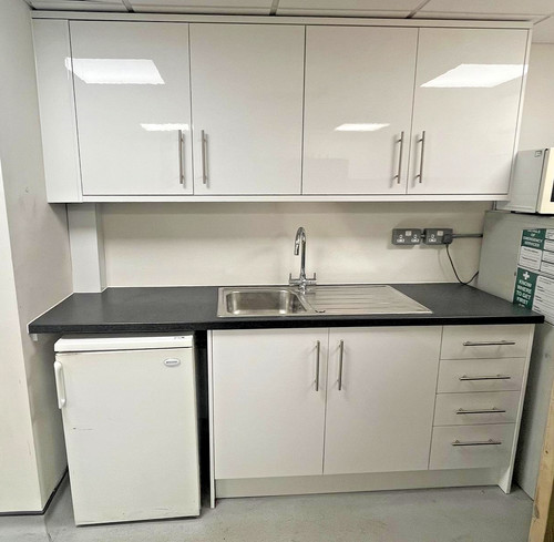 White gloss office tea - white,